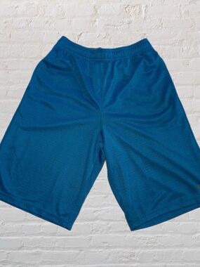 Brothers Royal Blue Lightweight Mesh Oversized Training Shorts Boy’s XL (14-16)